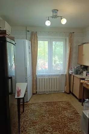 Продам квартиру в Калининском р-не Донецк