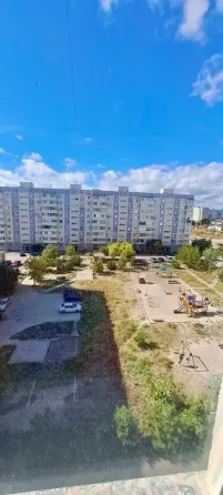 Продаётся 2 к квартира в Левобережном районе, мкр Восточный, пр. Маршала Жукова 60. Мариуполь