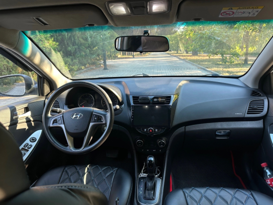 Hyundai Solaris / Хендай Солярис 2016г. 1.6 Макеевка