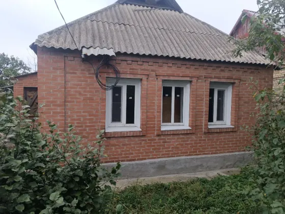 Дом, 57 кв. м. пгт Старомихайловка Донецк