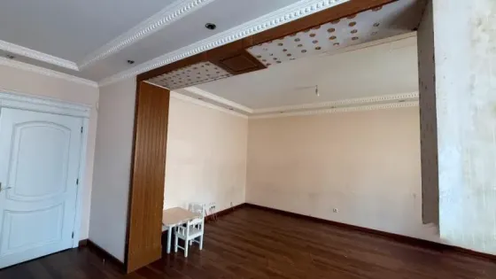 Продажа 2х уровневой квартиры, в Ворошиловском районе Донецк