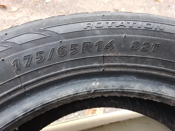 Шины зимние 5 штук Донецк