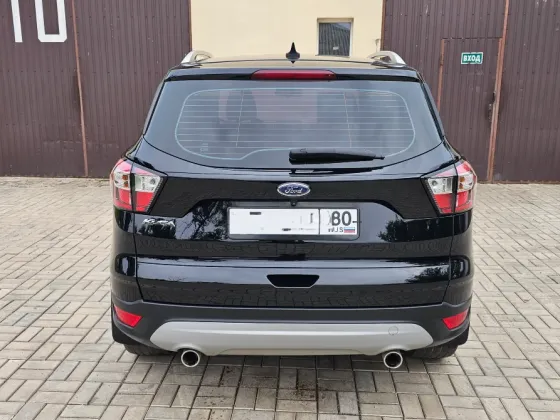 Продам Ford Kuga 2018 2.5 автомат Макеевка