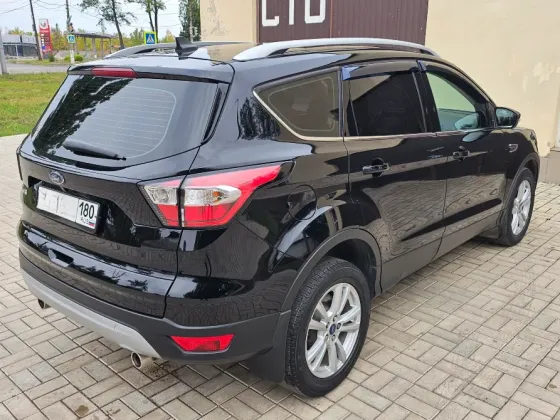 Продам Ford Kuga 2018 2.5 автомат Макеевка