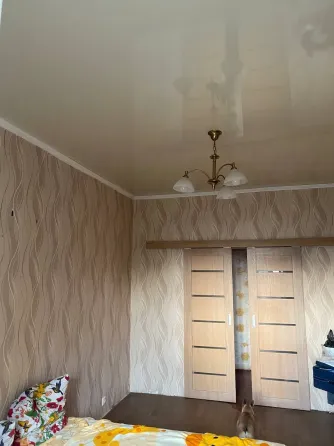 Продам 2х комн. сталинку, 3/3, ул. Клайпеды, майский рынок Донецк