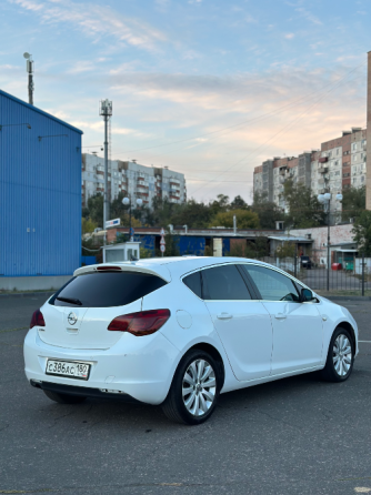 Opel Astra J Донецк
