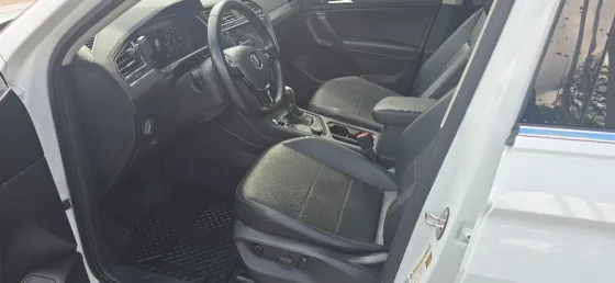 Volkswagen Tiguan SEL 2.0AT Донецк