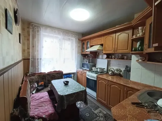 Продам 2-х комнатную квартиру в г. Харцызске, Черемушки, ул. Чумака Харцызск