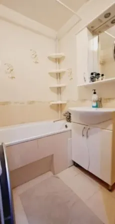 Продается 3-к Широкий Донецк