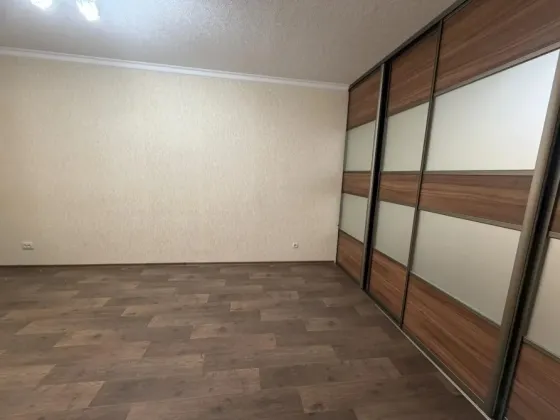Продам 2-х комнатную квартиру в Донецке Донецк