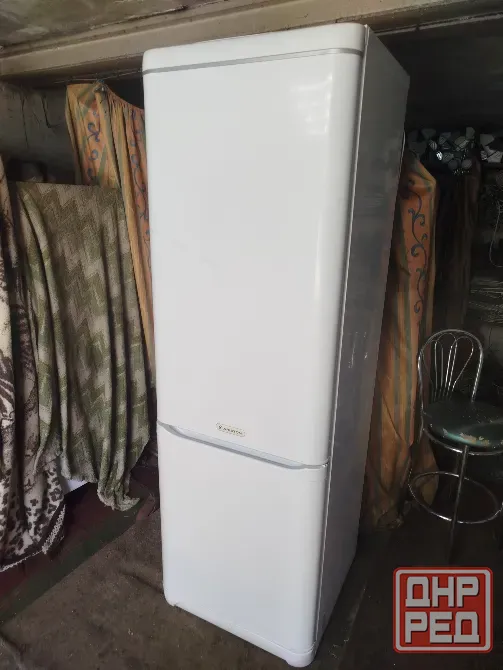 Холодильник Hotpoint Ariston Донецк - изображение 1