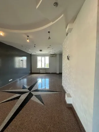 Сдаётся в Аренду Квартира/Офис (Ворошиловский район) . Донецк
