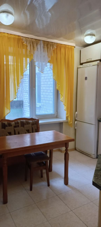 Сдается 4-квартира,Ленинский район,Речная 24 Донецк
