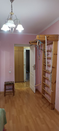 Сдается 4-квартира,Ленинский район,Речная 24 Донецк