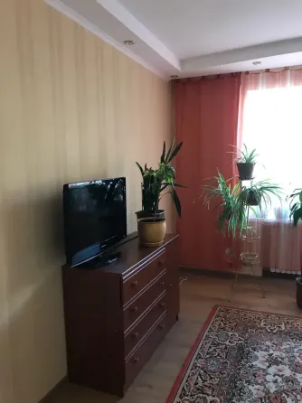 Вода 24/7, накопитель, бойлер Сдам 3 ком.кв Кировский район, Текстильщик, Петровского. Под мостом Донецк