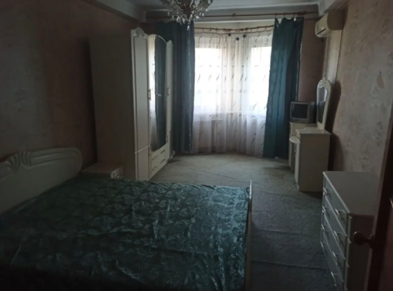 2к пл. Шахтерская, 60м2, 4/5 Донецк