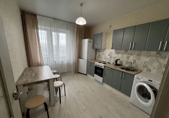 2-х комнатная квартира 47м² в Ленинском районе, Ленинский проспект Донецк