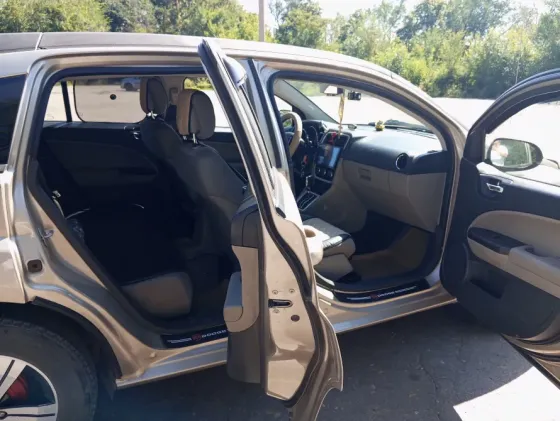 Продам свой Dodge Caliber 2010г. Акпп-автомат Енакиево