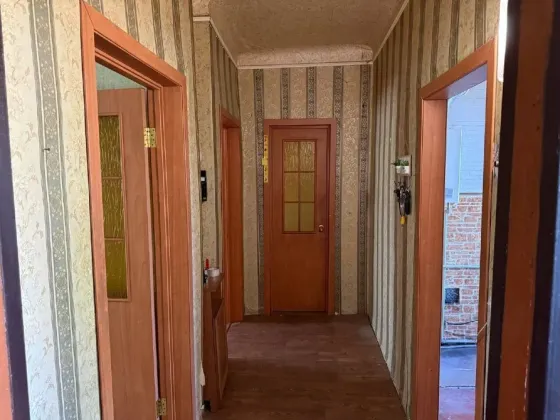 Продается 2 - х комнатная квартира, ул. Шахтёров Донбасса, дом 23, ориентир док (пл. Бакинских Комис Донецк