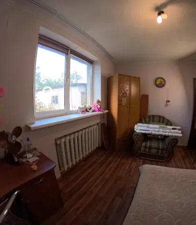Продам 5к.кв. Дом.быта Донецк
