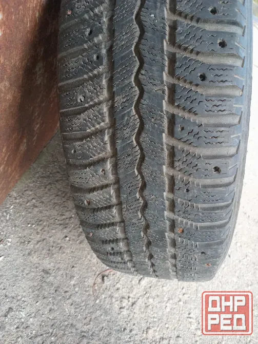 Продаю комплект колёс на волгу 3110 или 31105 с зимней резиной Донецк - изображение 3