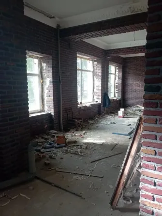 Сдам в аренду помещение в центре (дом со шпилем) первая линия. Мариуполь
