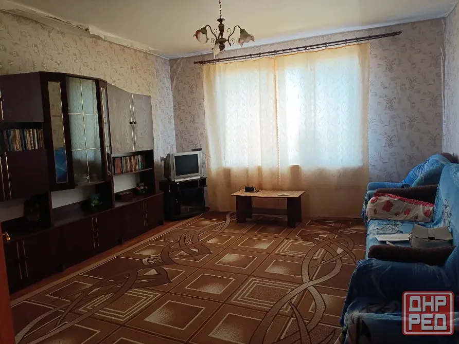 Продам крупногабаритную 3-х комнатную квартиру в Будённовском районе Донецк - изображение 1