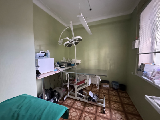 Продажа Помещения с Арендатором по Фасаду на Калининском Рынке! Донецк