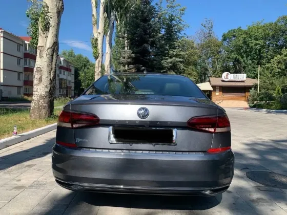Продам Volkswagen Passat B8 2021 года Донецк