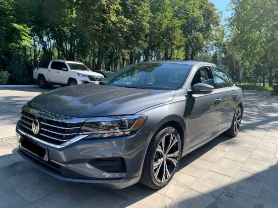 Продам Volkswagen Passat B8 2021 года Донецк