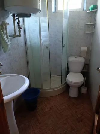 Продам дом в Пролетарском р-не, 11 больница. Донецк