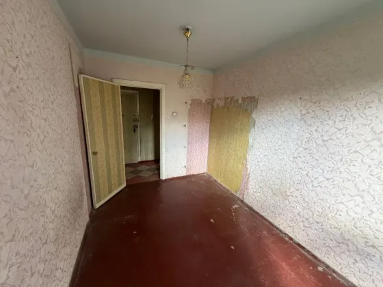 Продам 2-х комн. кв., 4/5 эт., 44 м.кв. - Макеевка, кв-л Железнодорожный д.24, Даки Макеевка