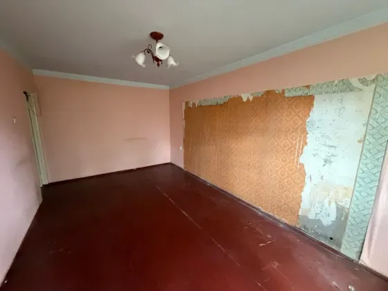 Продам 2-х комн. кв., 4/5 эт., 44 м.кв. - Макеевка, кв-л Железнодорожный д.24, Даки Макеевка