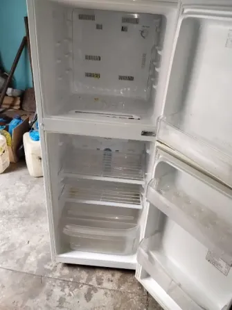 продам холодильник самсунг Донецк