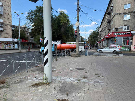 APEHДA: торговые помещения! «Изумруд» Донецк