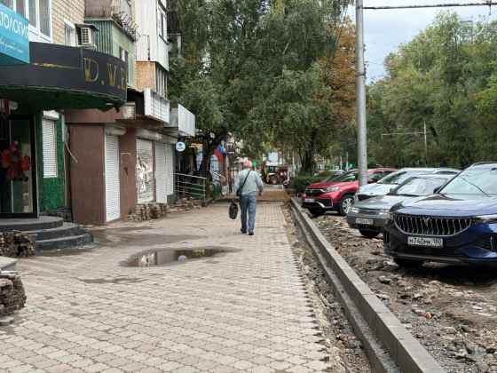 Сдам помещение в центре города, ул. Университетская, напротив Жд больницы. общая площадь 28 м2 Донецк