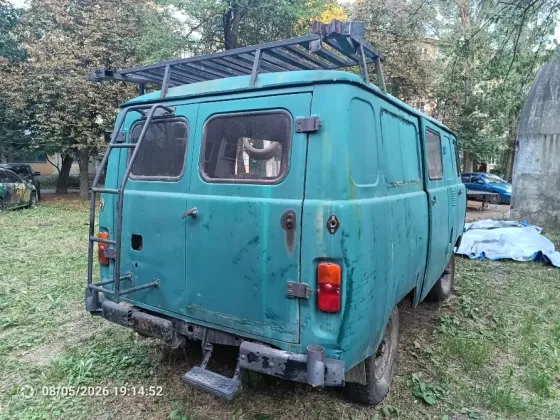Уаз 452 разбираю на запчасти, 2 комплекта мостов. Донецк
