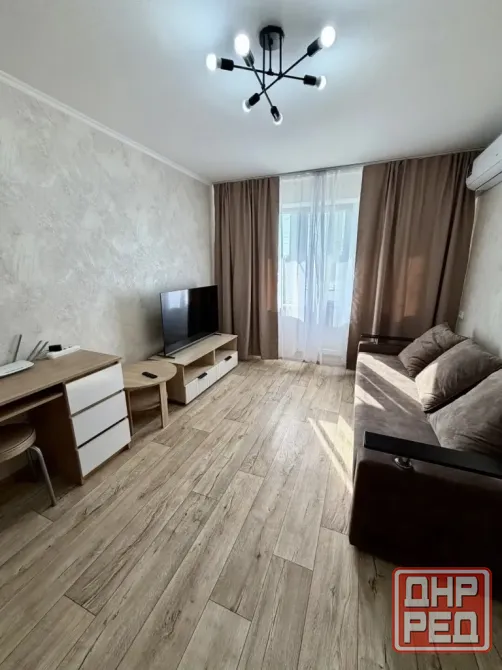 Продается 3-комнатная квартира в Центральном районе Мариуполь - изображение 1