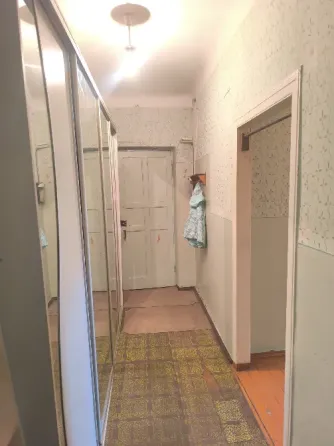 Продам 3х комнатную квартиру, город Харцызск, в центре, ул. Октябрьская, площадь Ленина Харцызск