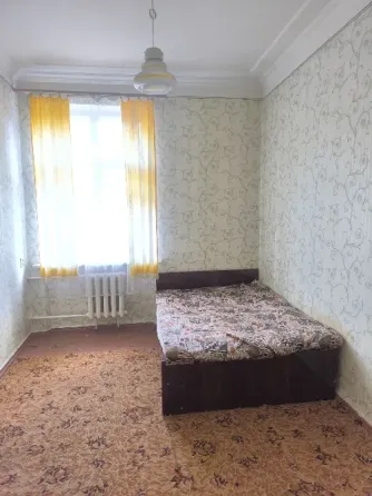 Продам 3х комнатную квартиру, город Харцызск, в центре, ул. Октябрьская, площадь Ленина Харцызск