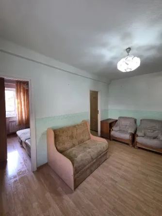 3 комн кв, ост. ул. Разенкова (пр. Ильича) Донецк