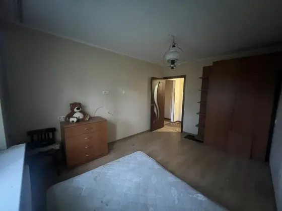 Продажа 3-ком. квартиры, расположенной по ул. Петровского мкрн. Текстильщик (орер маг. «Обжора» Донецк