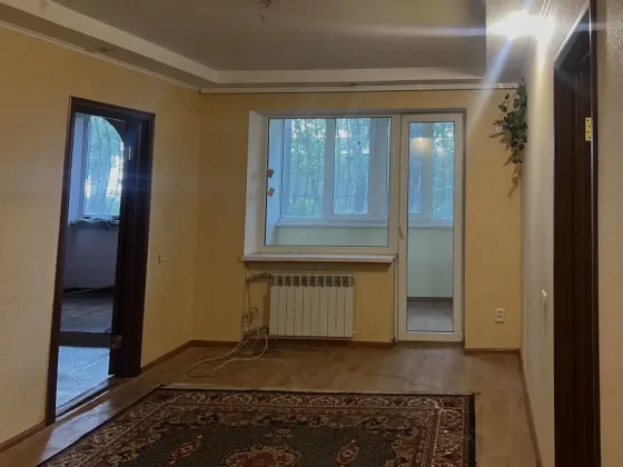 Продажа 3-ком. квартиры, расположенной по ул. Петровского мкрн. Текстильщик (орер маг. «Обжора» Донецк