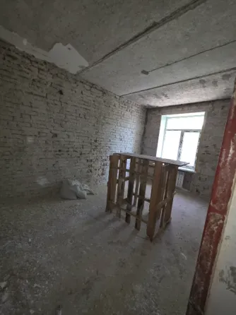 2-комн. кв. 55 м² 2/5 этаж. Мариуполь,Левобережный район. Мариуполь