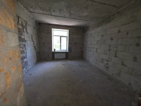 2-комн. кв. 55 м² 2/5 этаж. Мариуполь,Левобережный район. Мариуполь