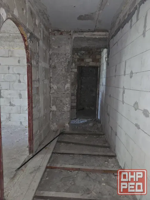 2-комн. кв. 55 м² 2/5 этаж. Мариуполь,Левобережный район. Мариуполь - изображение 2