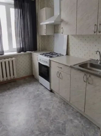 Сдачажилья Буденовскийрайон 2комнатная сбалконом Донецк