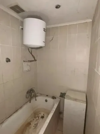 Продажа 2-квартиры Петровский район пос. 7 Шахта ост.маг.ДэК. Донецк