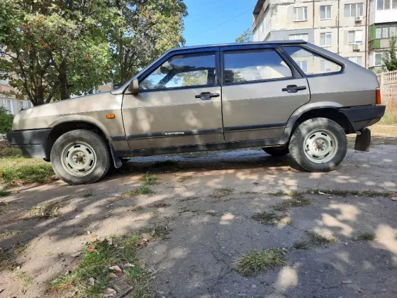 Автомобиль Ждановка