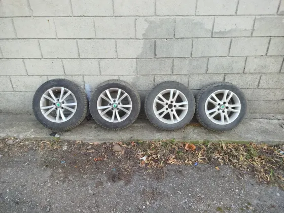 Диски с зимней резиной r14 5*100( Vag) Донецк